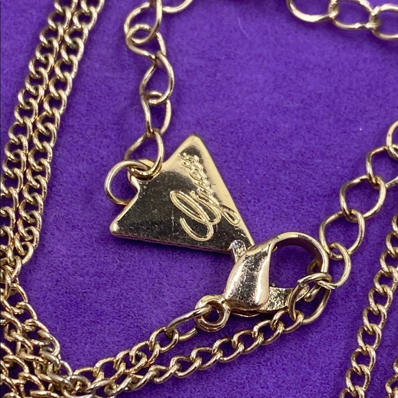 💛 Guess Gold Necklace with Crystal Pendant - Picture 4 of 6